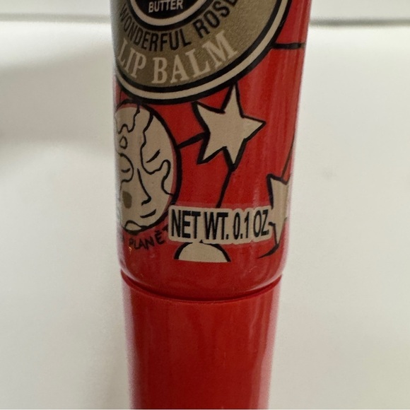 Loccitane Lip Balm Wonderful Rose 4ML - Picture 3 of 4